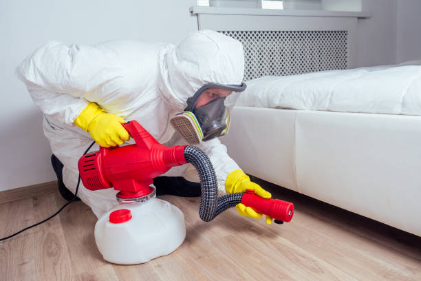 Best Residential Pest Control  in Warrensburg, IL